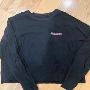 Hollister Black Crew Neck crop shirt